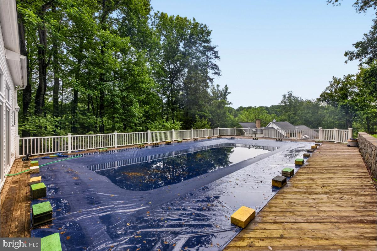 GLEN MILL VILLAGE - Residential