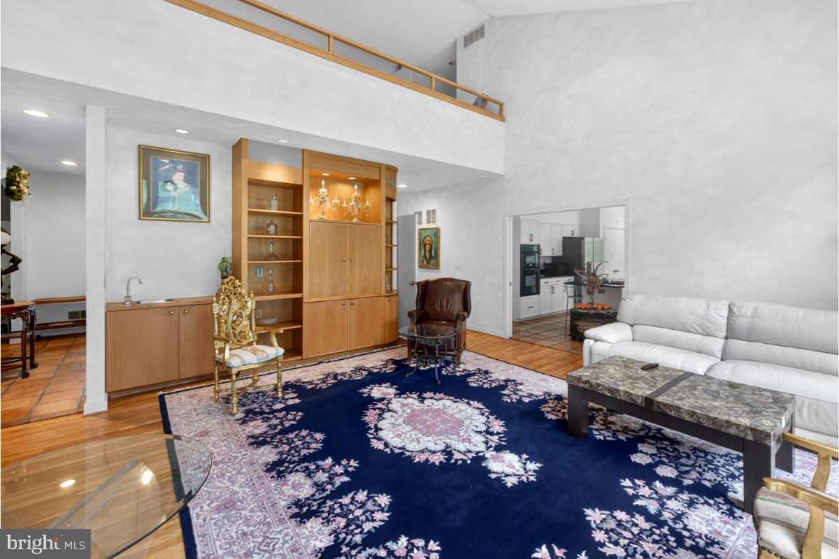 GLEN MILL VILLAGE - Residential