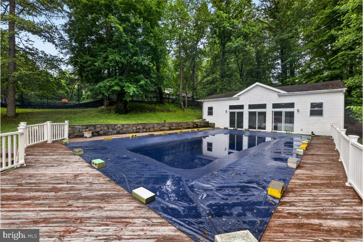 GLEN MILL VILLAGE - Residential
