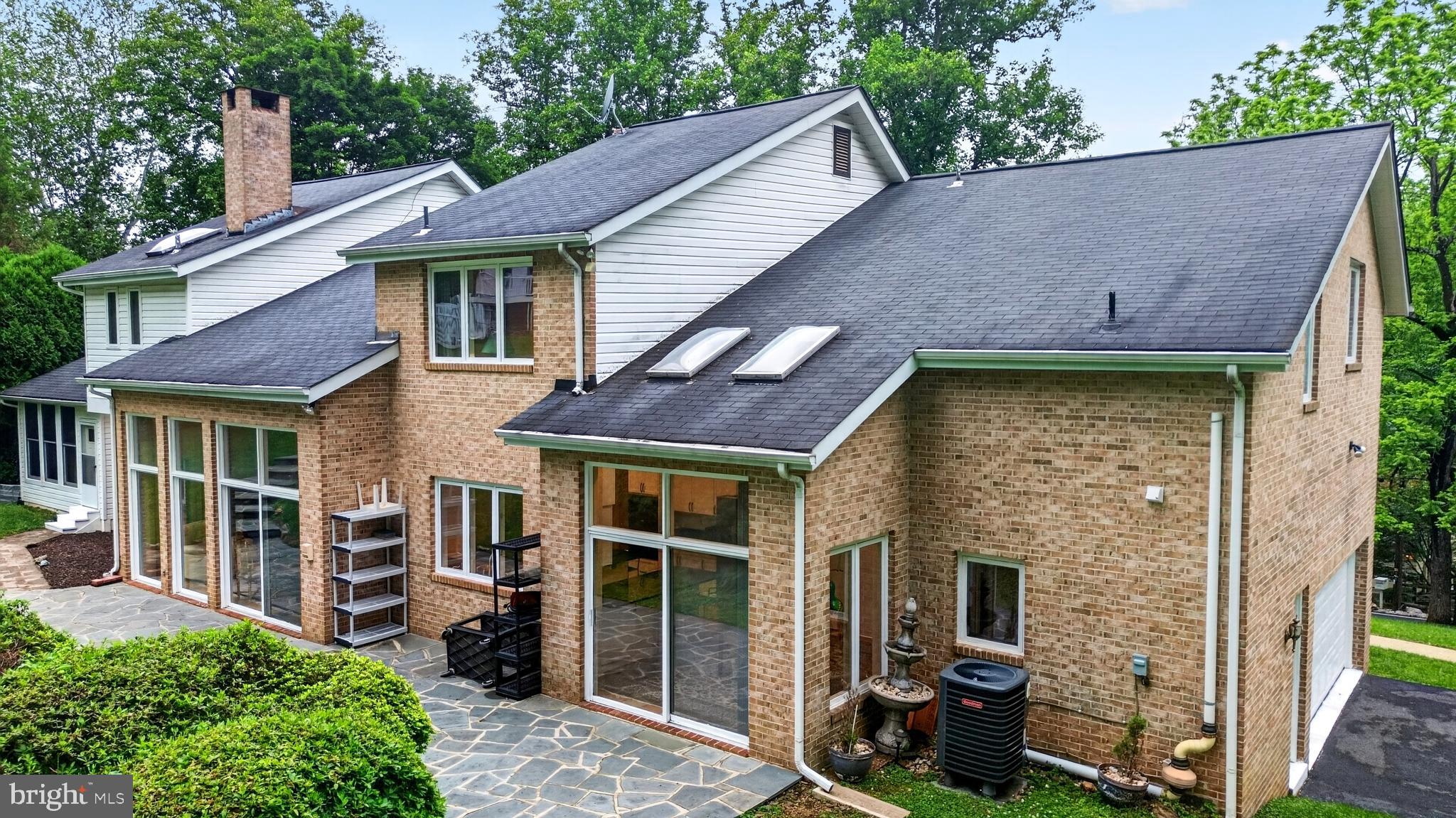 GLEN MILL VILLAGE - Residential