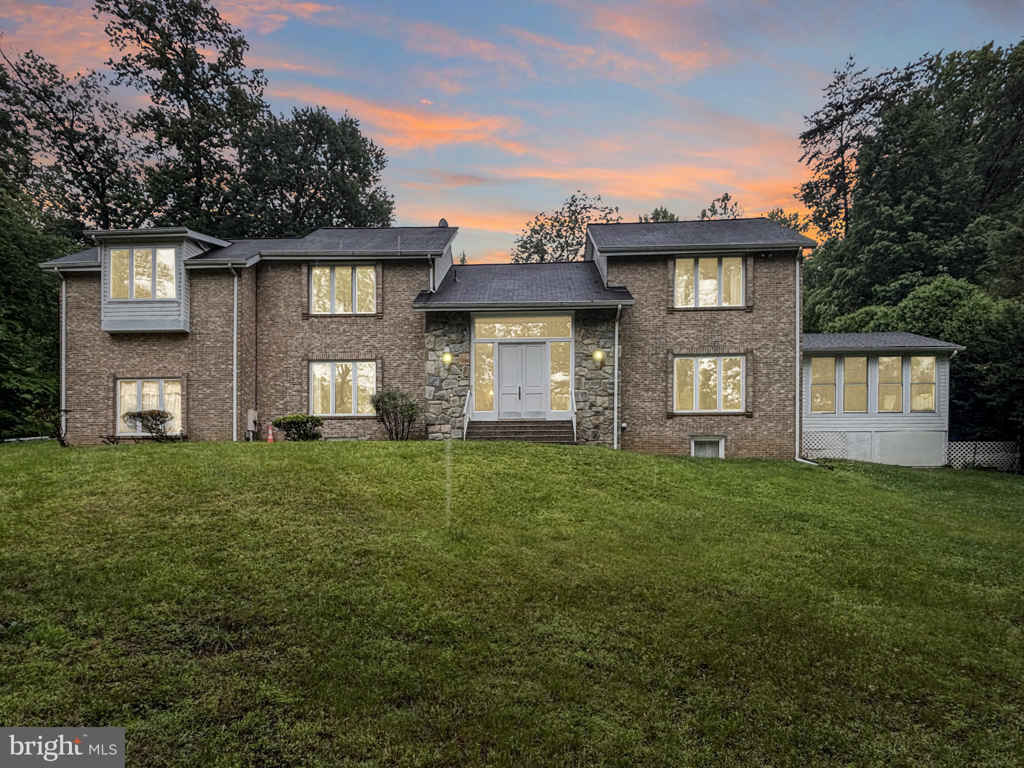 GLEN MILL VILLAGE - Residential