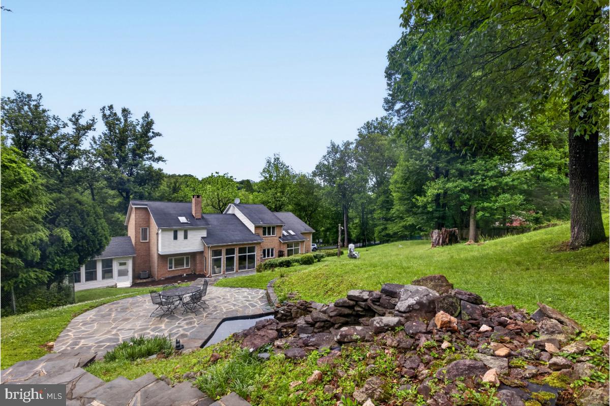GLEN MILL VILLAGE - Residential