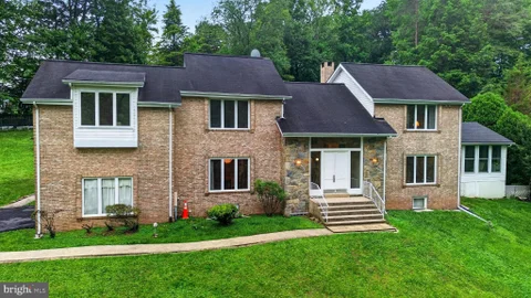 10320 Glen Road, Potomac, MD 20854 - #: MDMC2235842