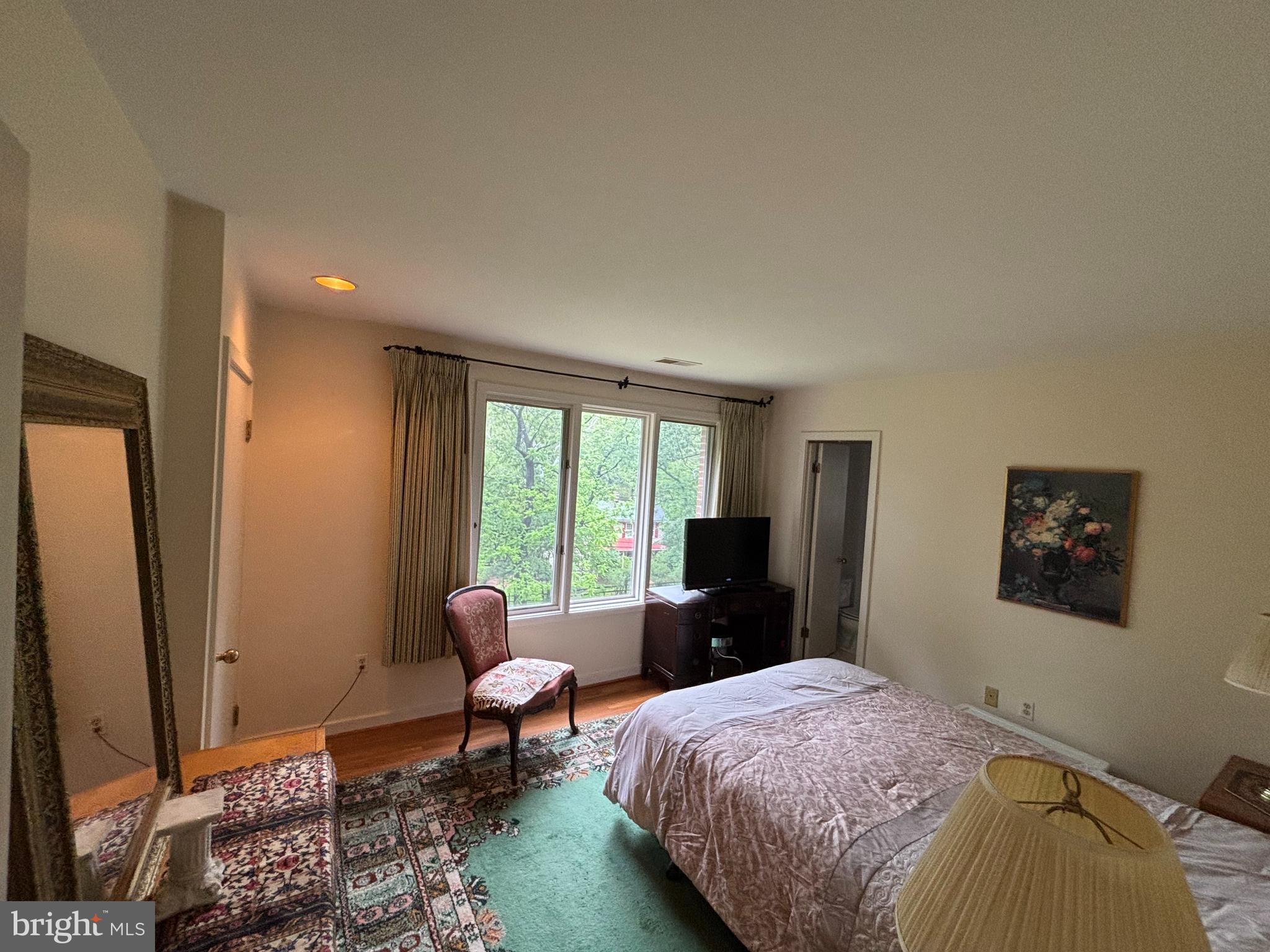 GLEN MILL VILLAGE - Residential