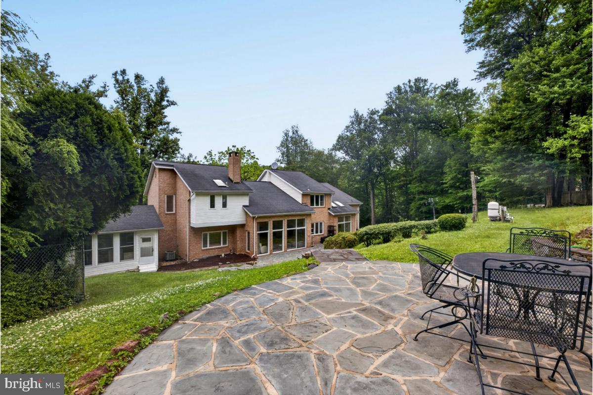 GLEN MILL VILLAGE - Residential