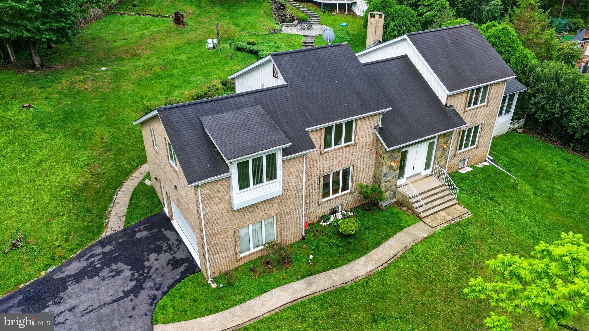 GLEN MILL VILLAGE - Residential