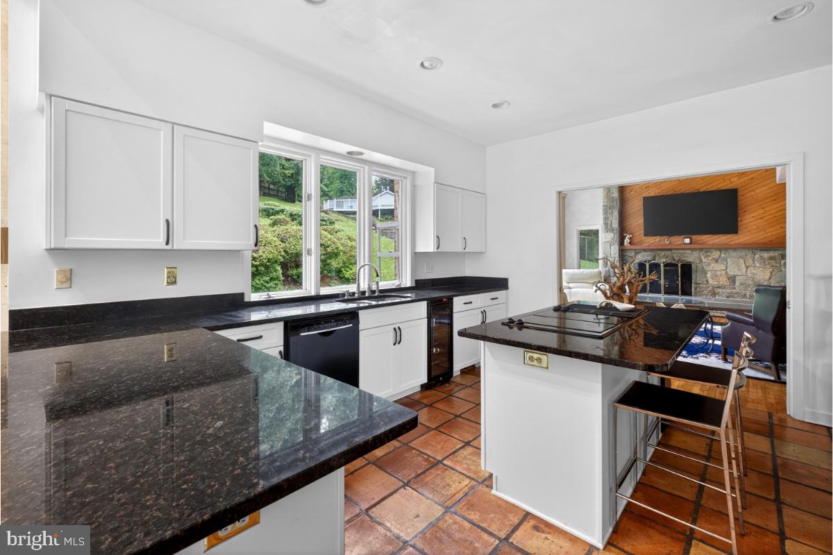 GLEN MILL VILLAGE - Residential