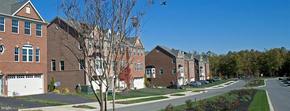 ADAMS CROSSING - Residential