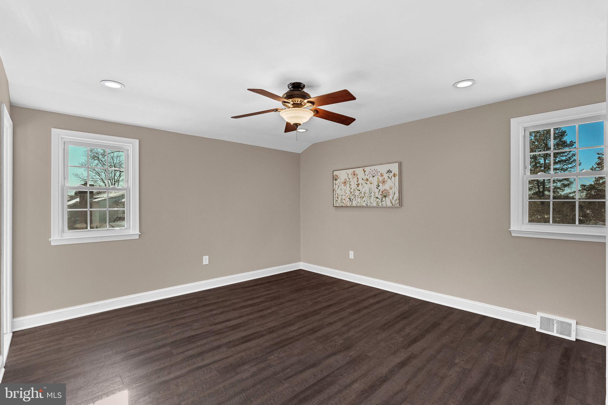 ORCHARD HILL - Residential