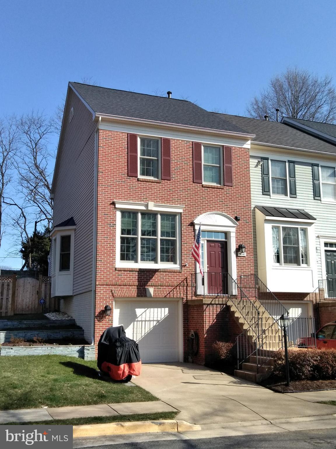 HUNTLEY MEADOWS - Residential