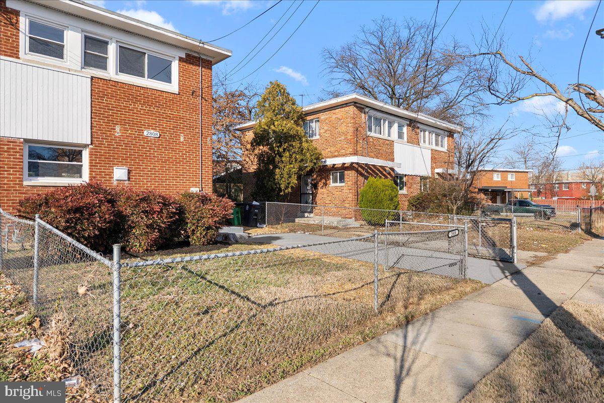 MARLOW HEIGHTS - Residential