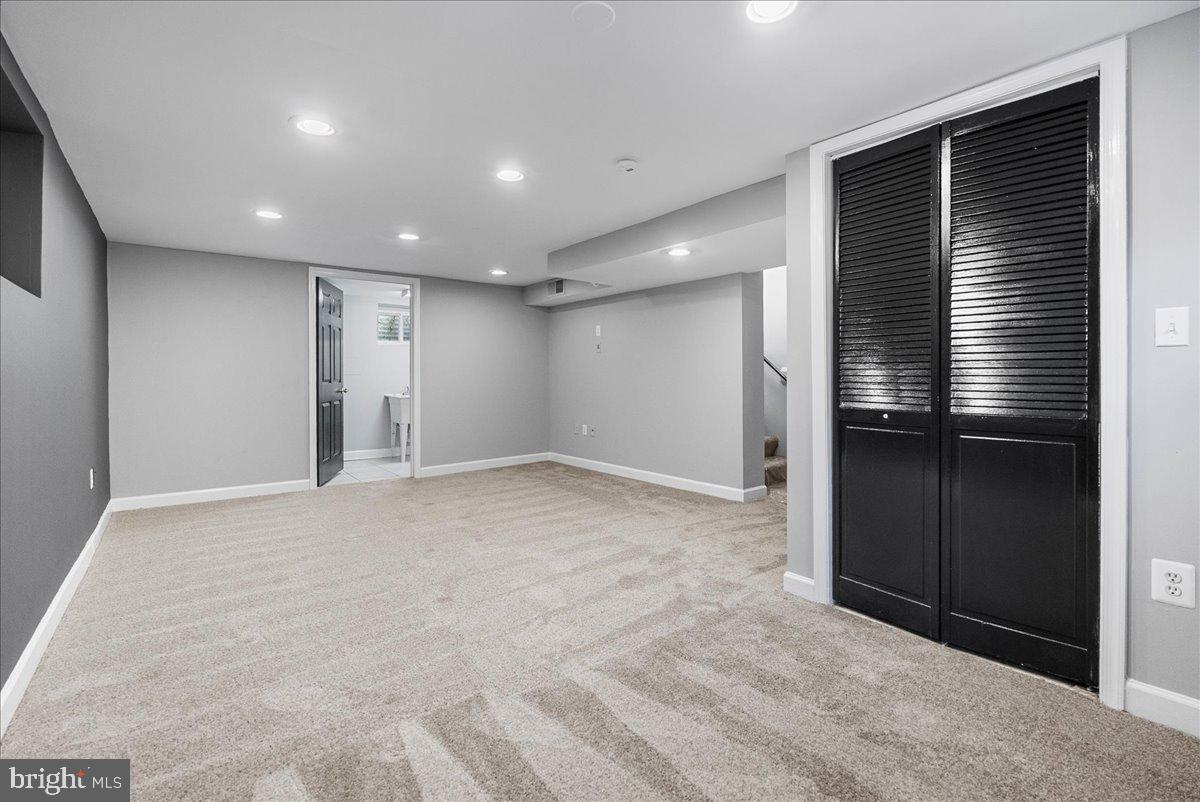 MARLOW HEIGHTS - Residential