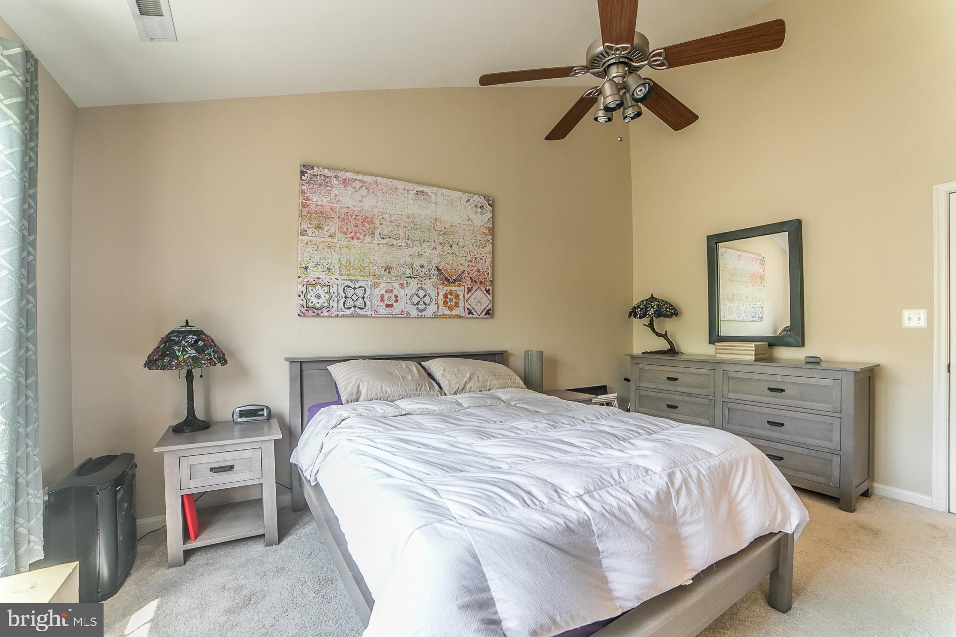 WORTHINGTON WOODS - Residential