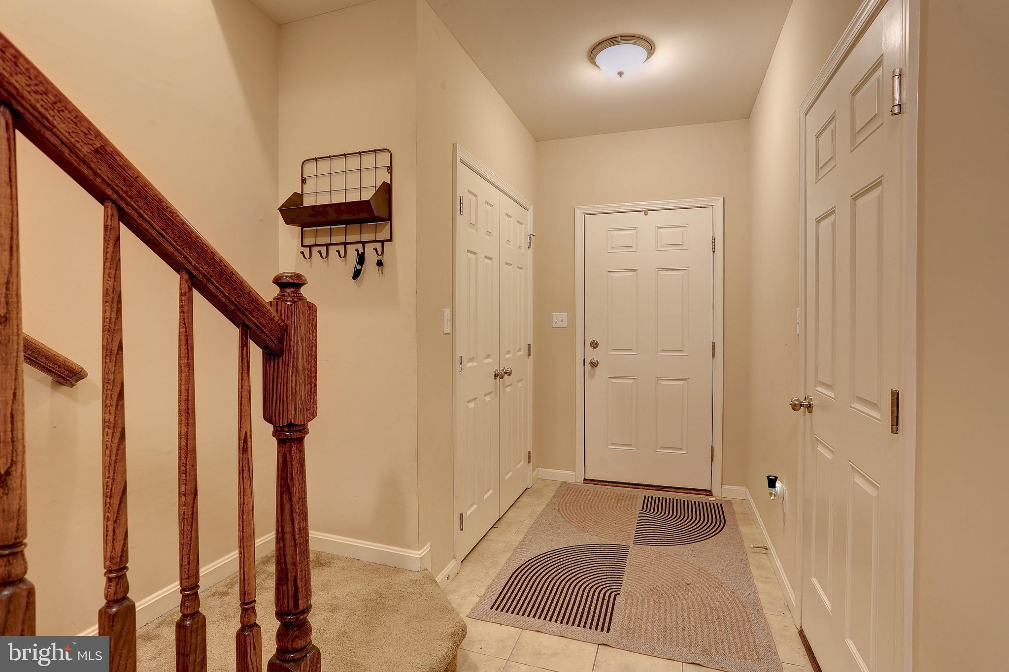 8232 JEREMIAH LANE