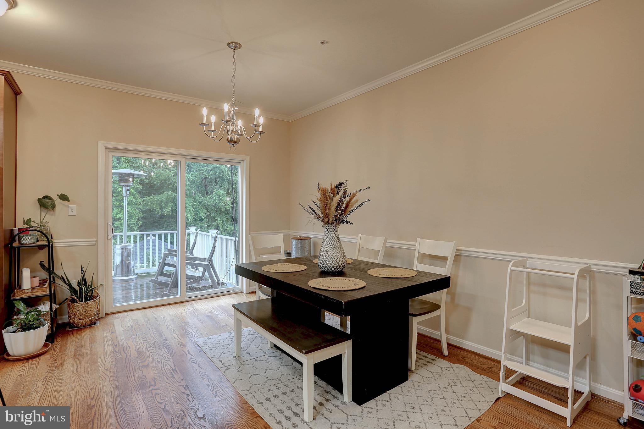 8232 JEREMIAH LANE