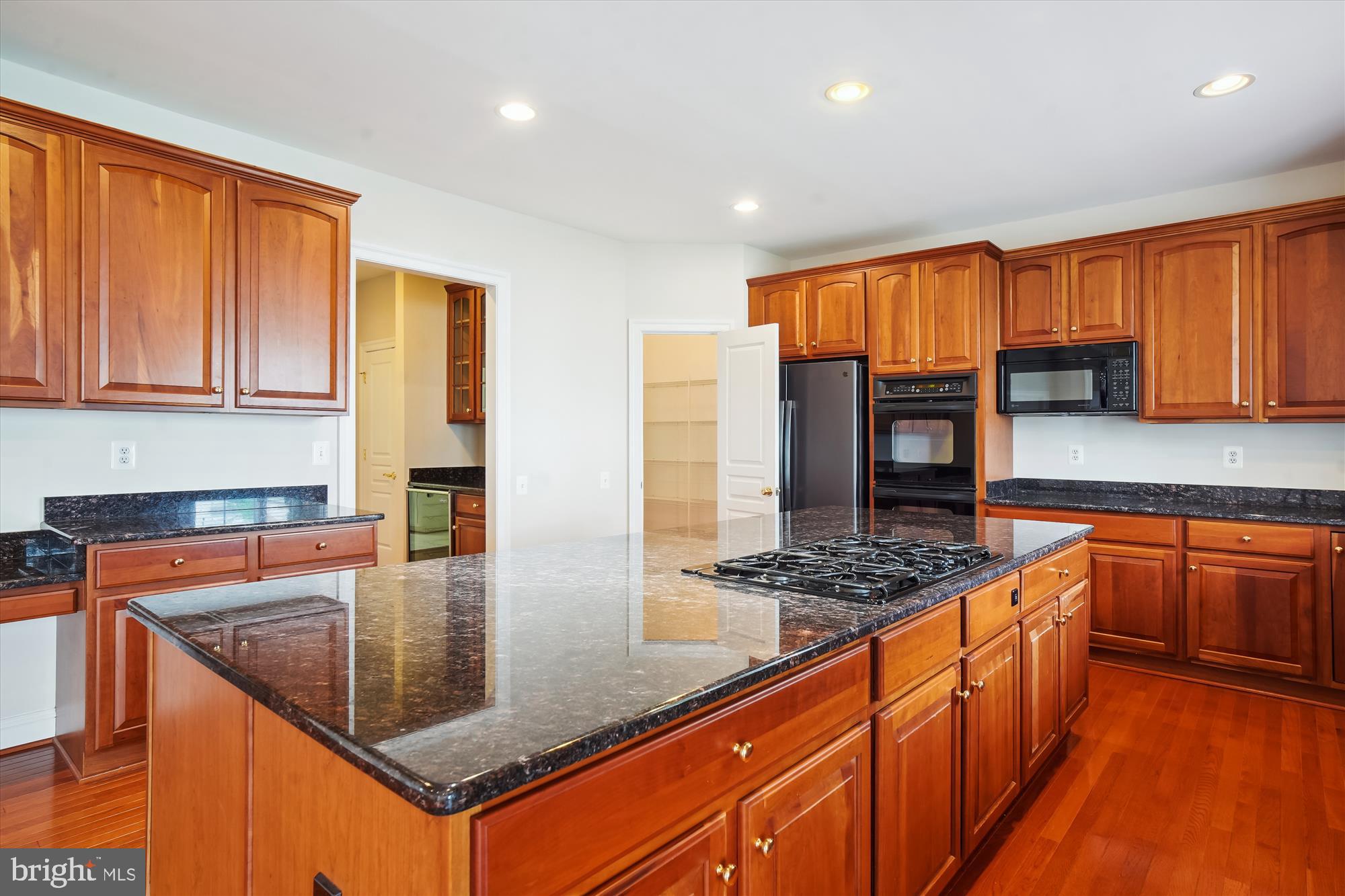 FALLSGROVE - Residential