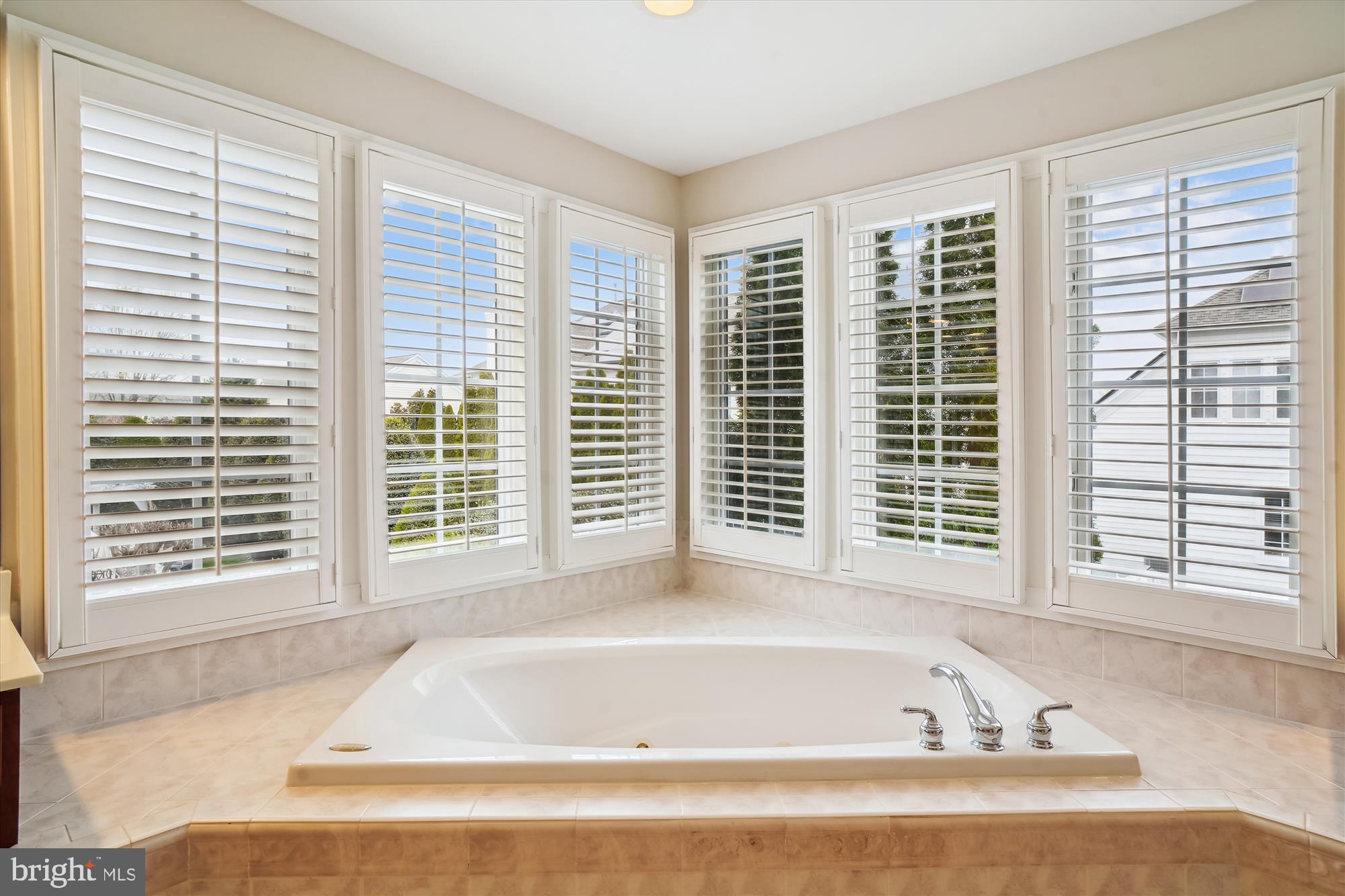 FALLSGROVE - Residential