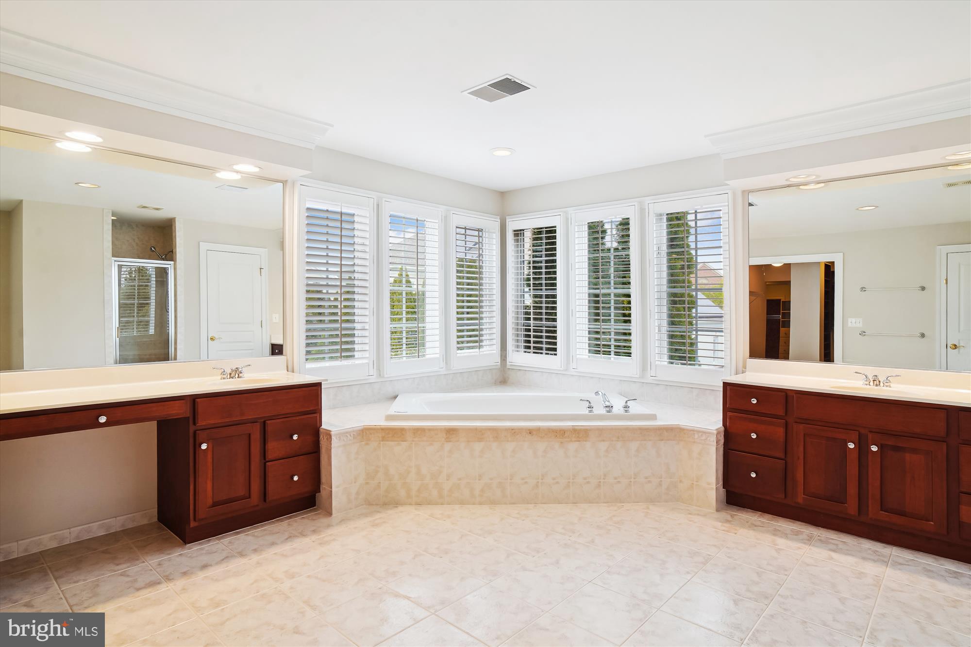 FALLSGROVE - Residential