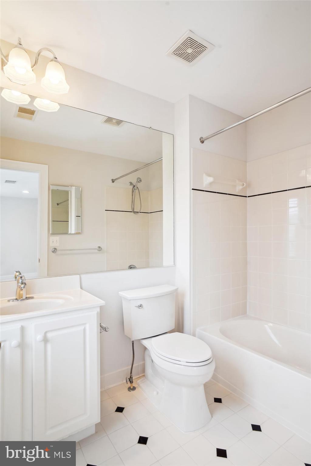 FALLSGROVE - Residential