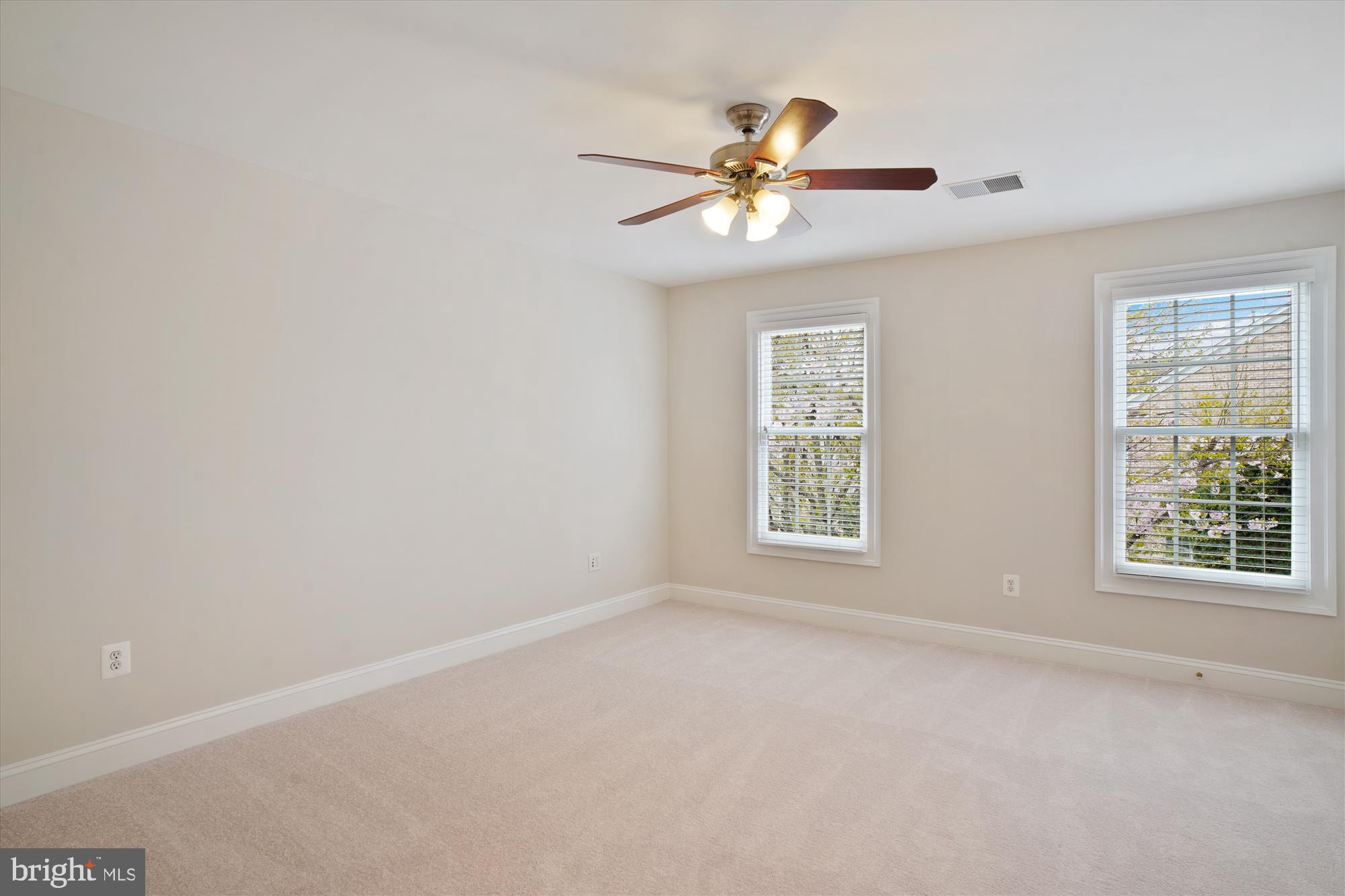 FALLSGROVE - Residential