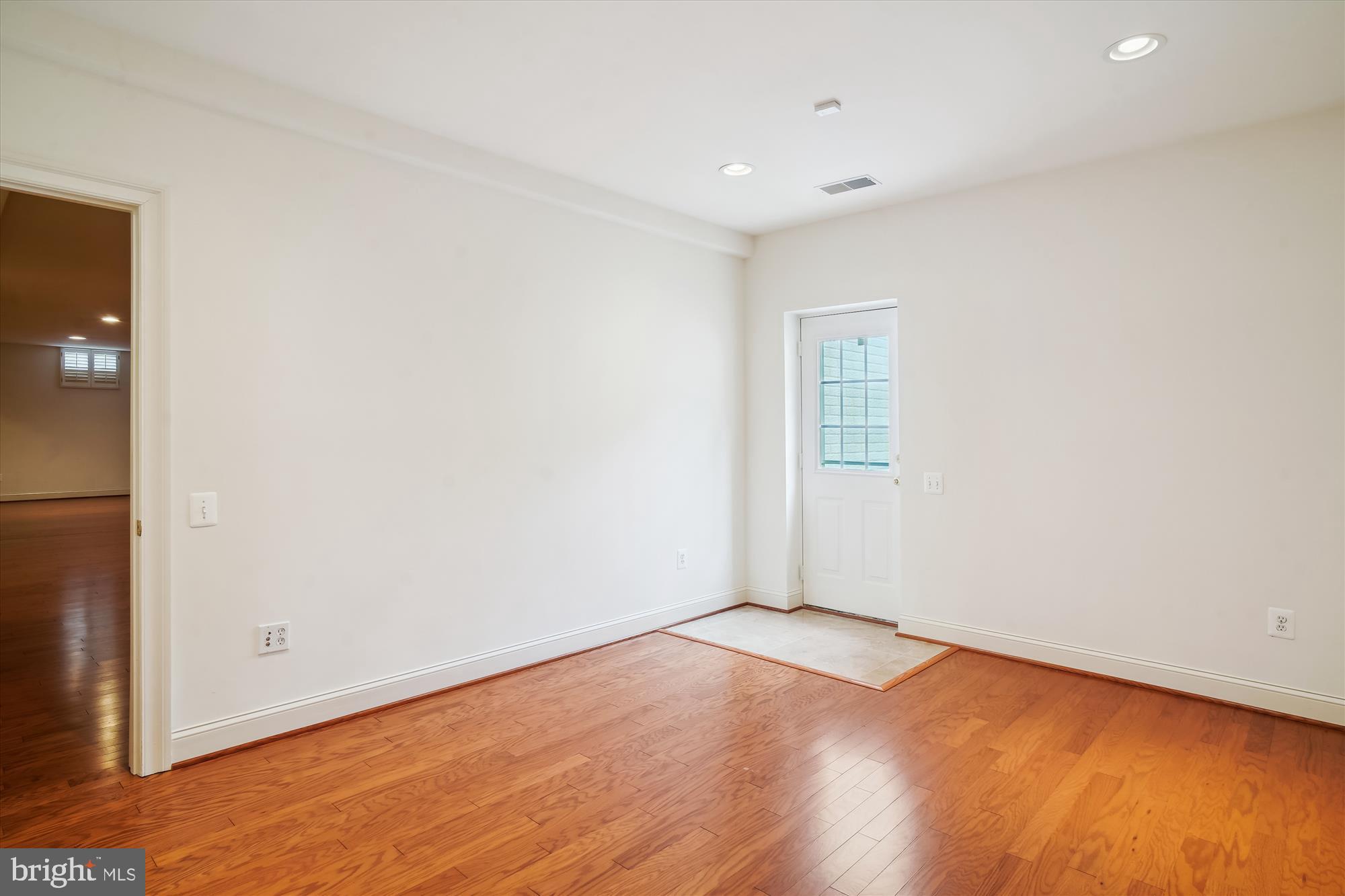 FALLSGROVE - Residential