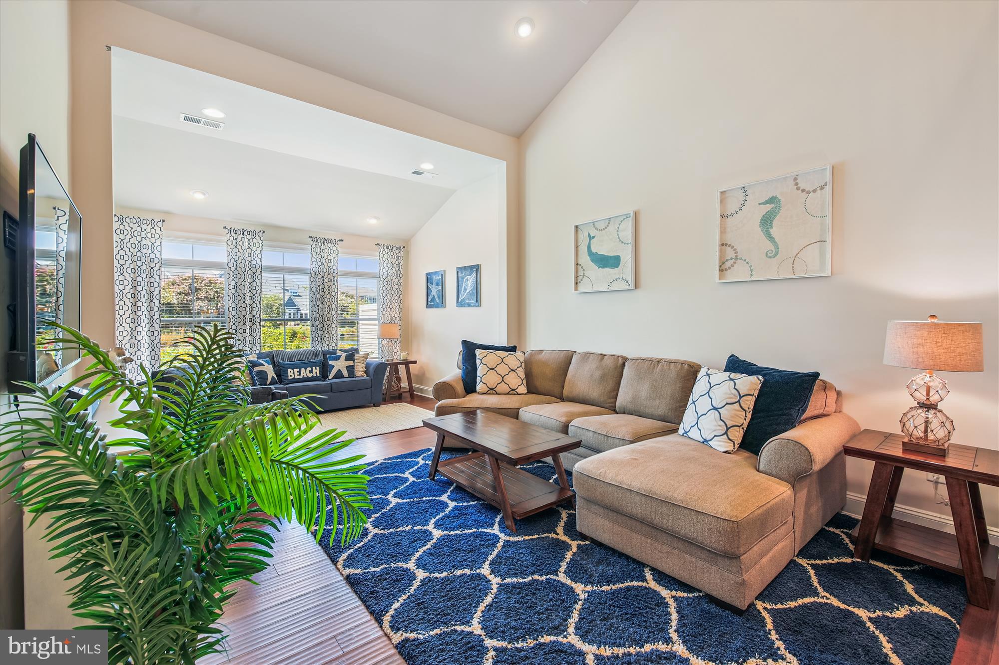 BAYSIDE - Residential