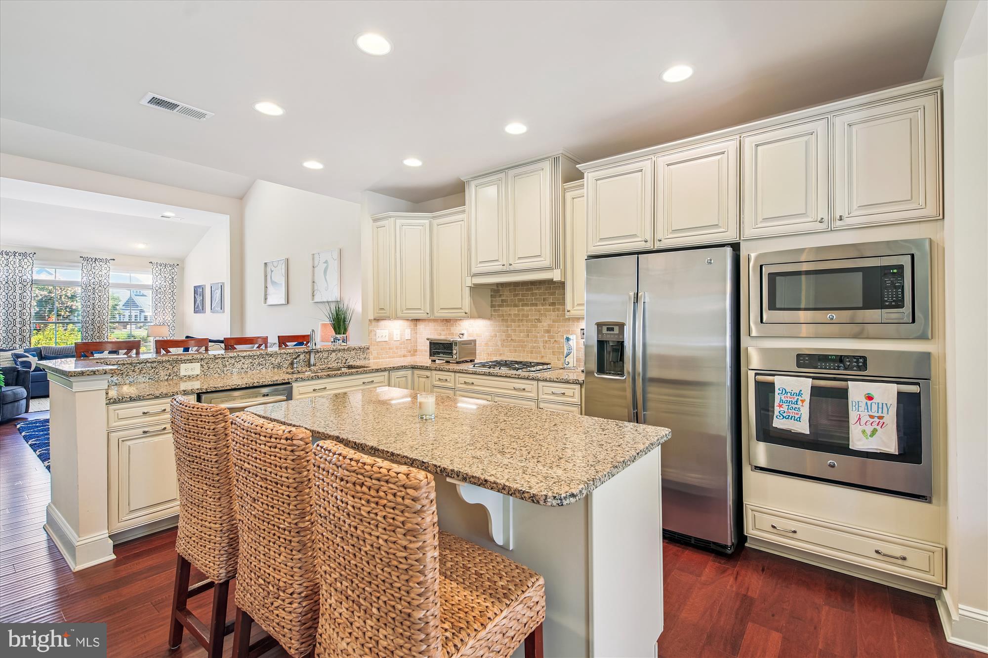 BAYSIDE - Residential