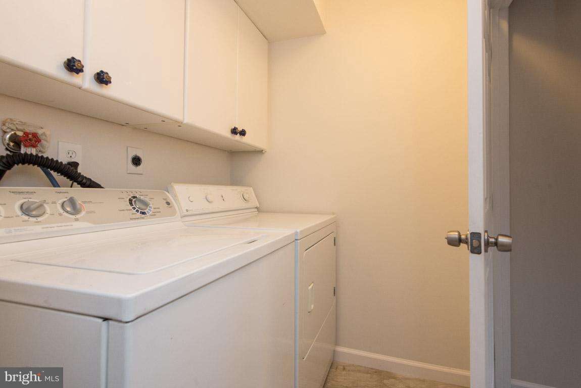 POINTER RIDGE - Residential