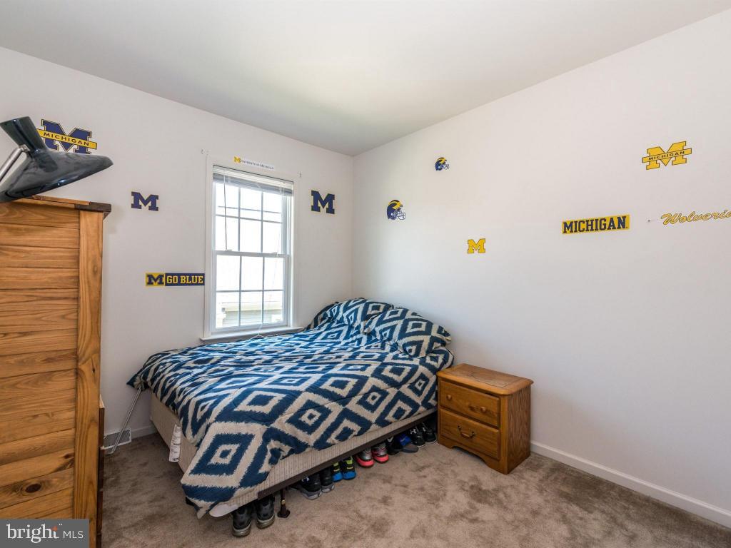 FLORIN HILL - Residential