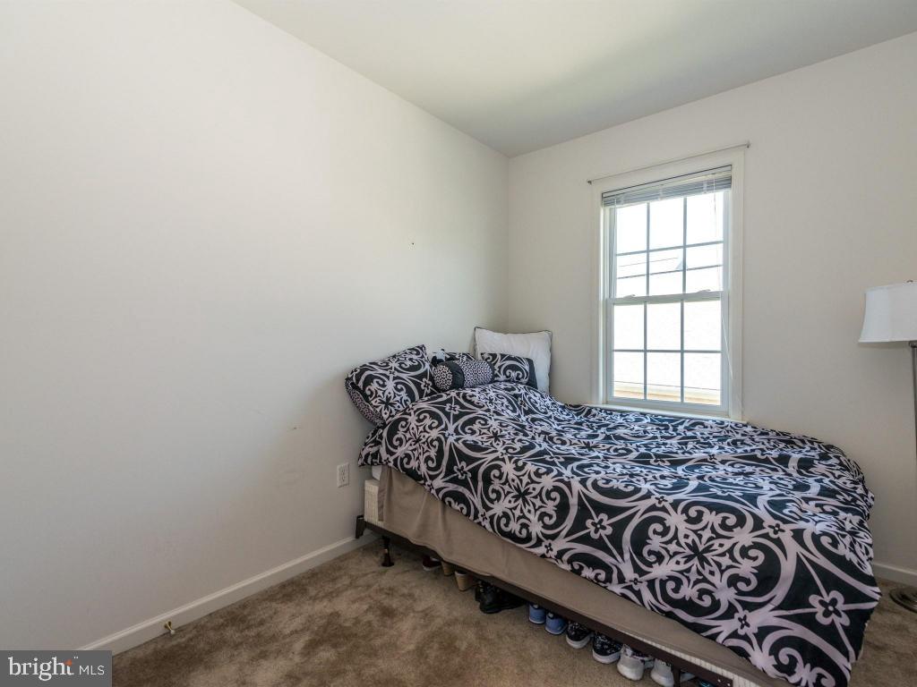 FLORIN HILL - Residential