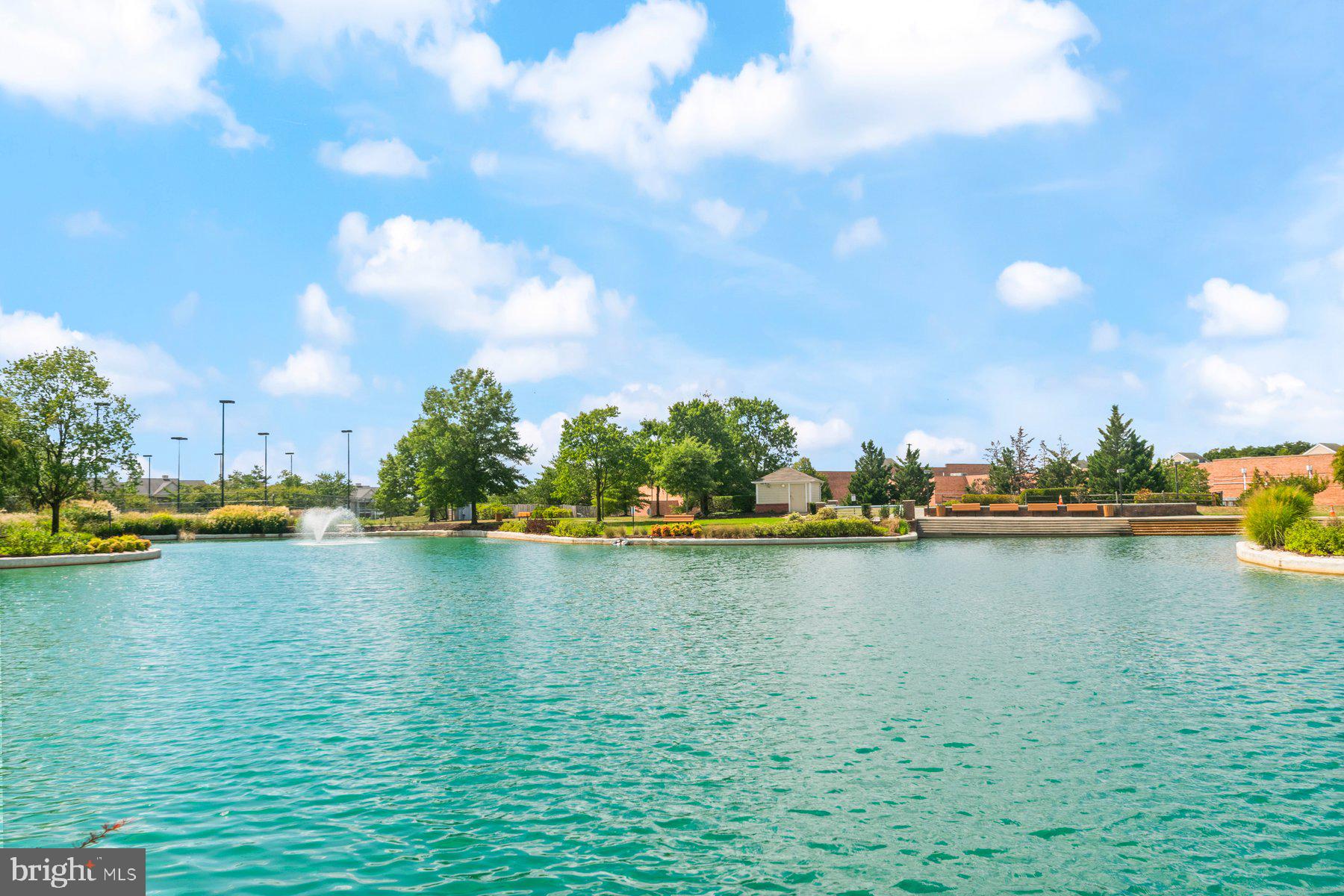 RIVER COLONY - Residential