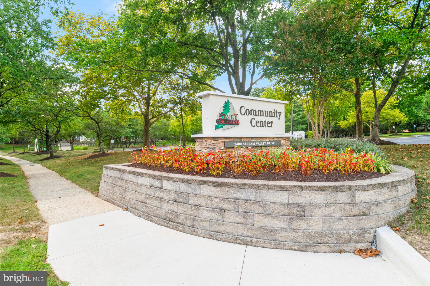 RIVER COLONY - Residential