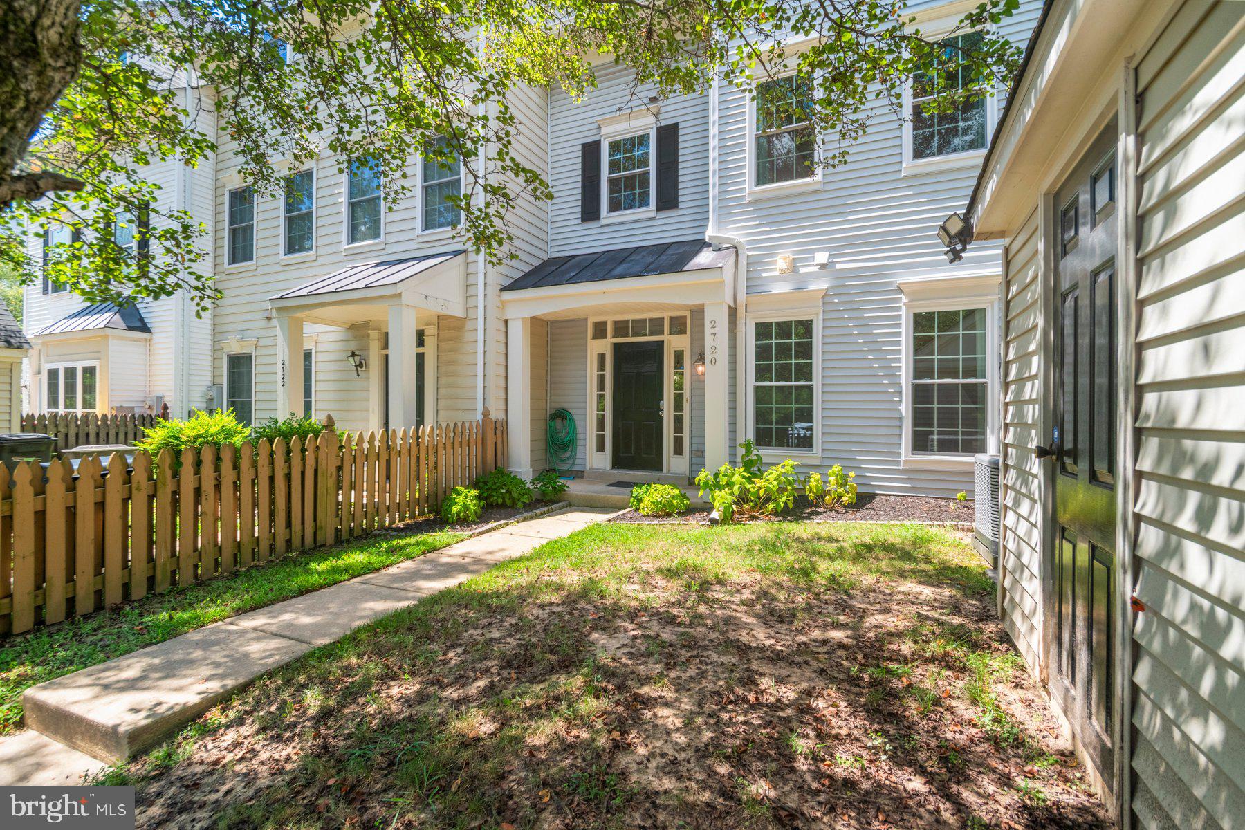 RIVER COLONY - Residential