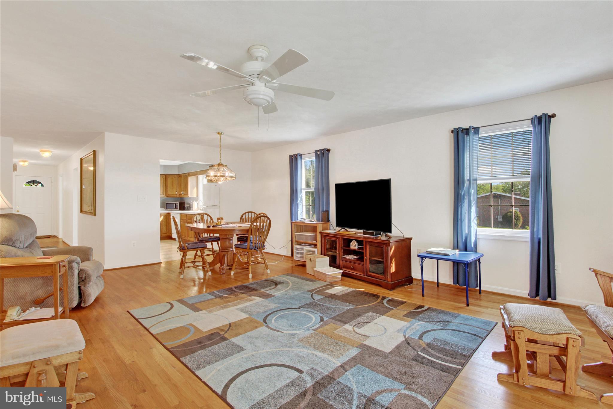 LAKE HERITAGE - Residential
