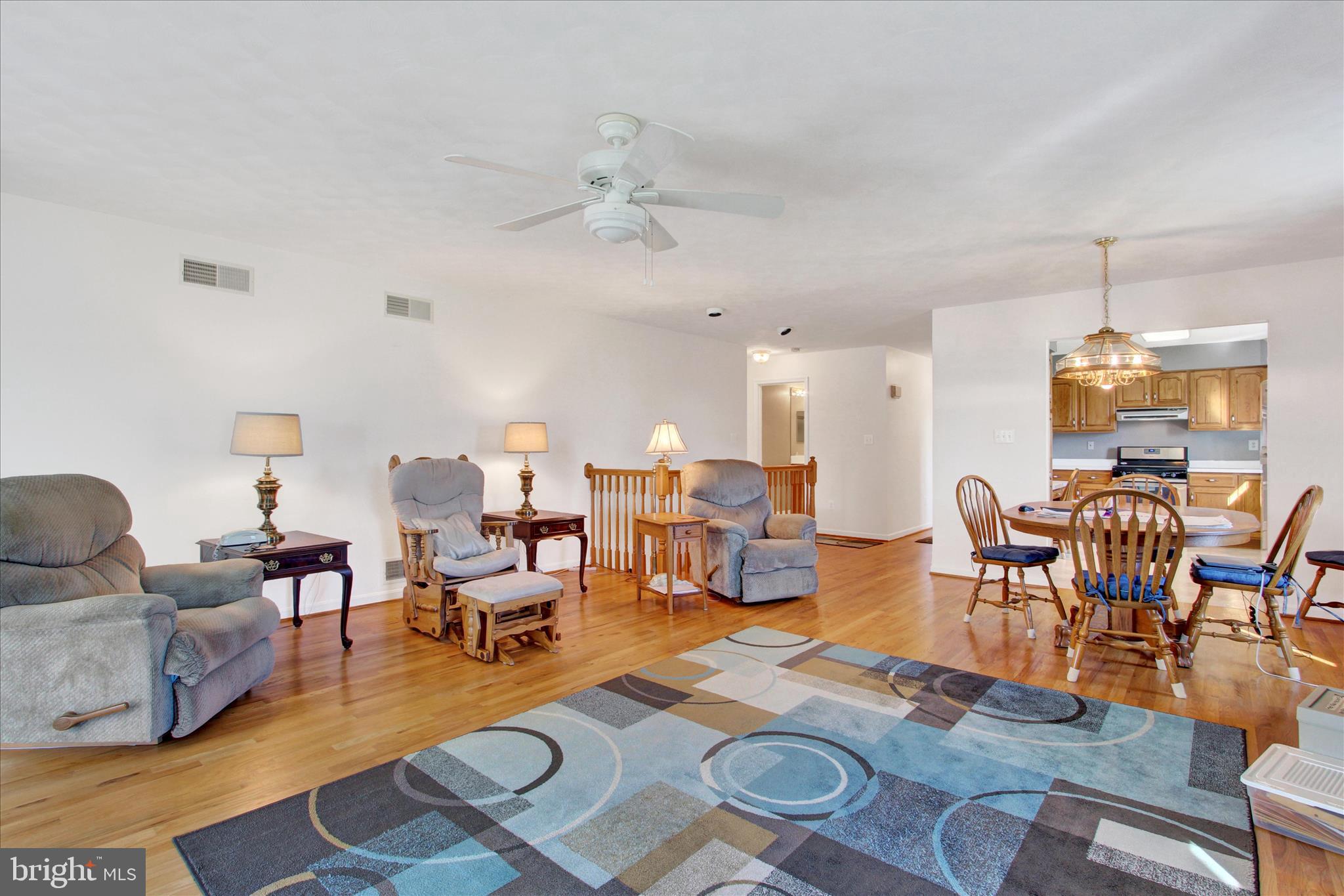LAKE HERITAGE - Residential