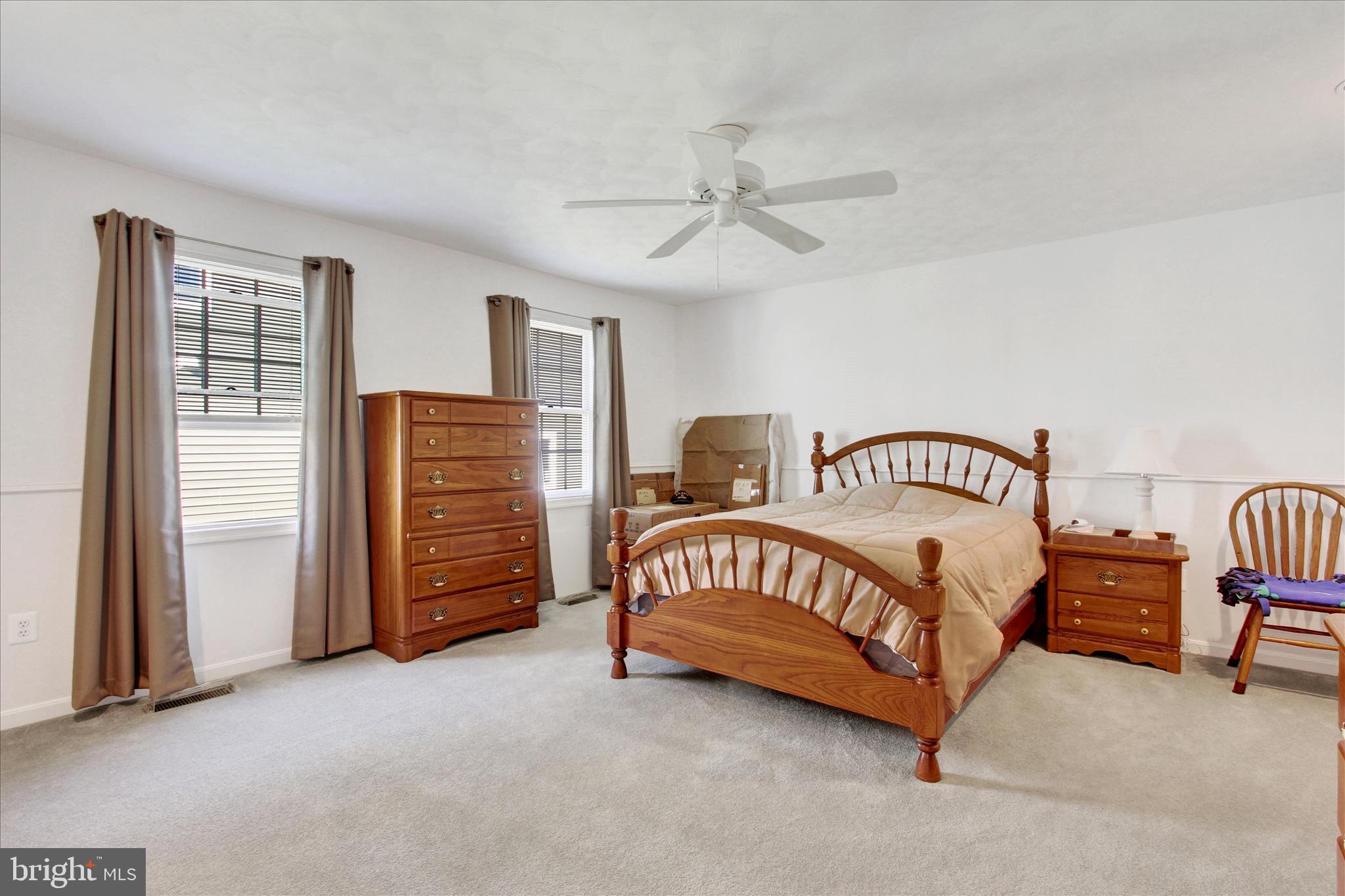 LAKE HERITAGE - Residential