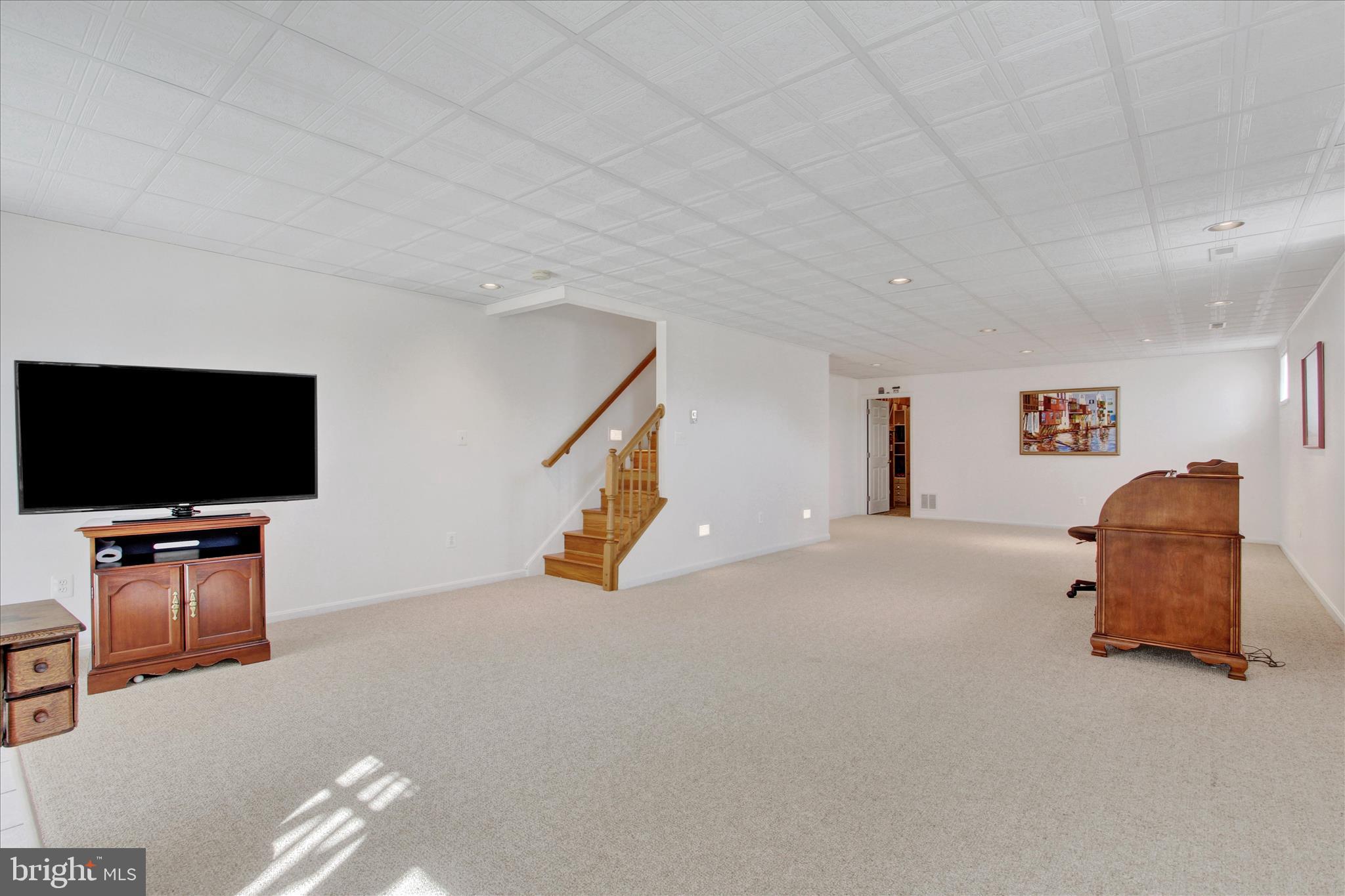 LAKE HERITAGE - Residential