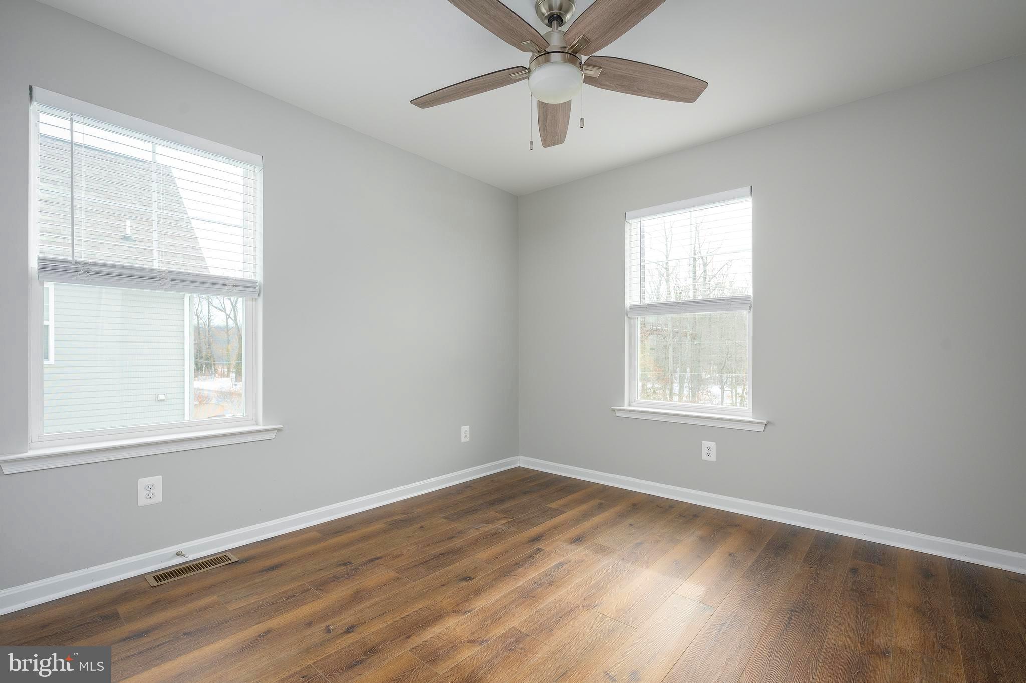 GABLERS SHORE - Residential