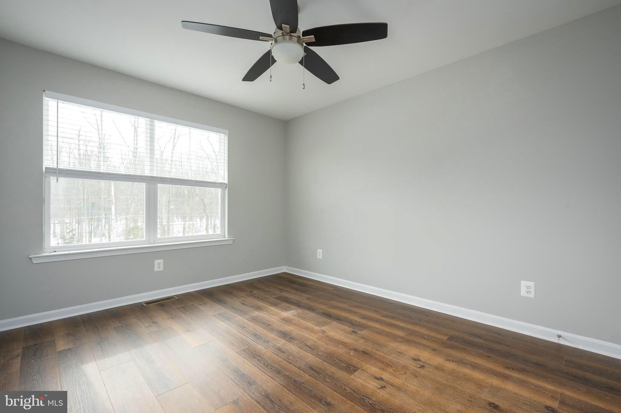 GABLERS SHORE - Residential