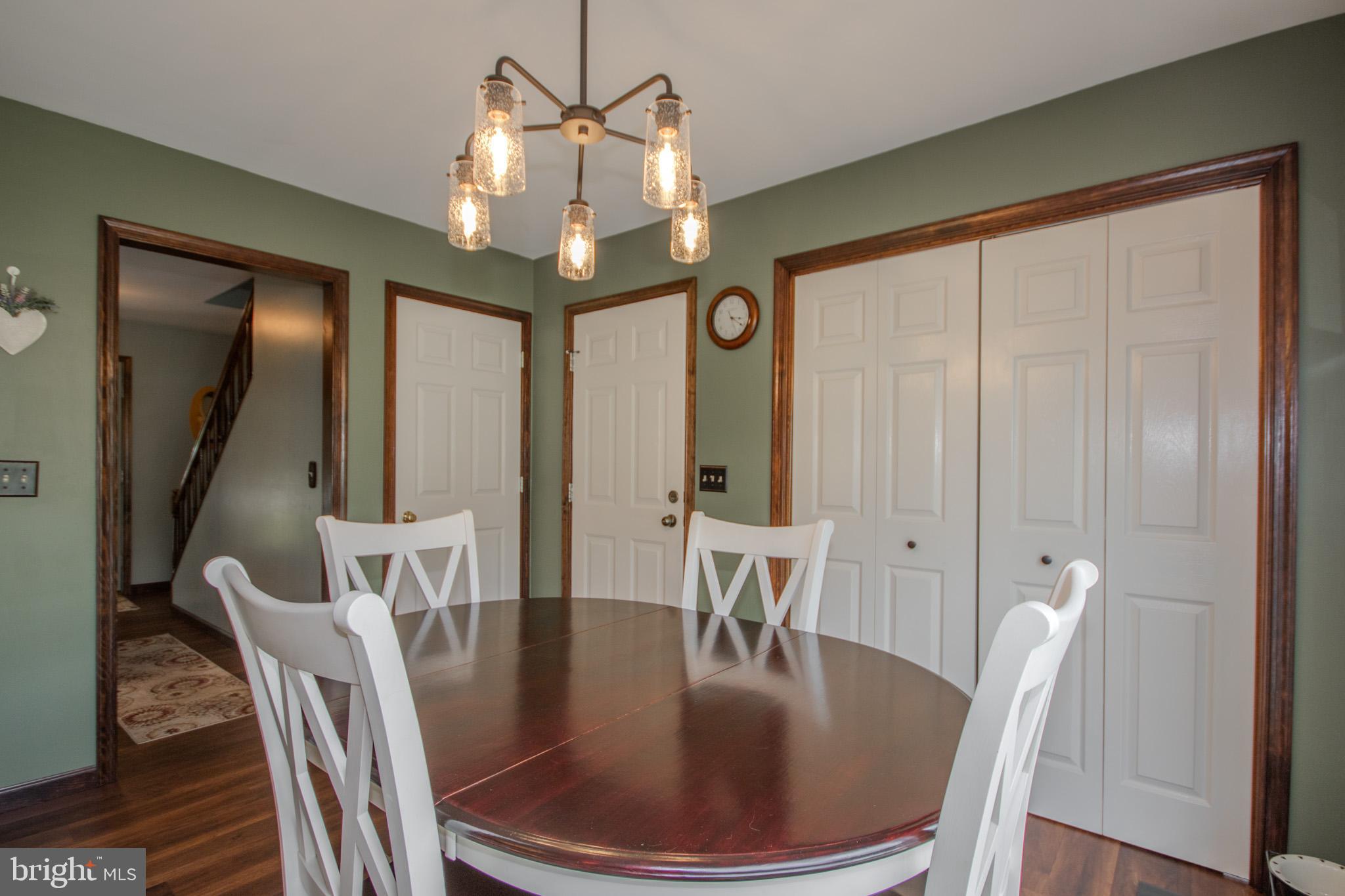 WILLOW CREEK - Residential