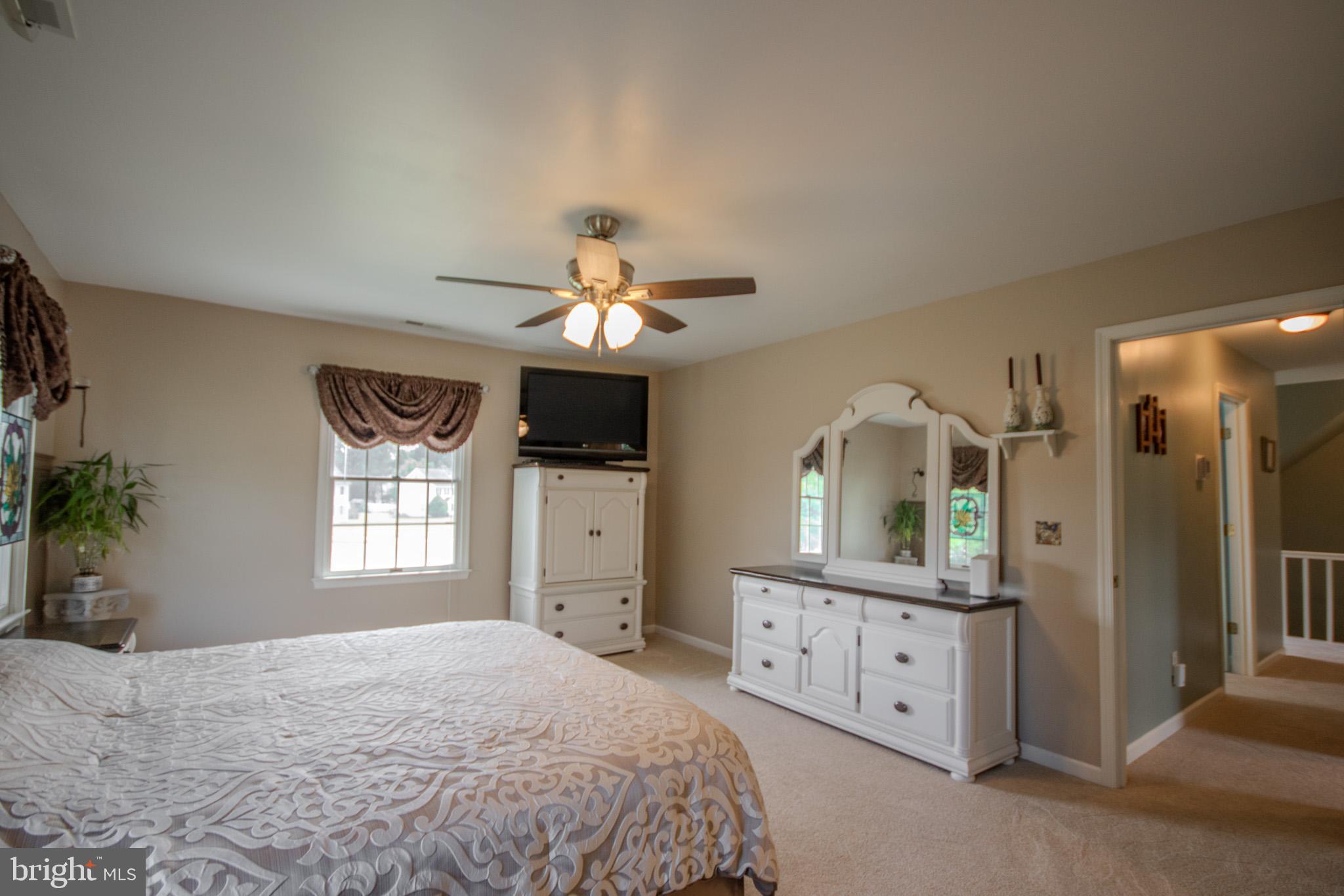 WILLOW CREEK - Residential