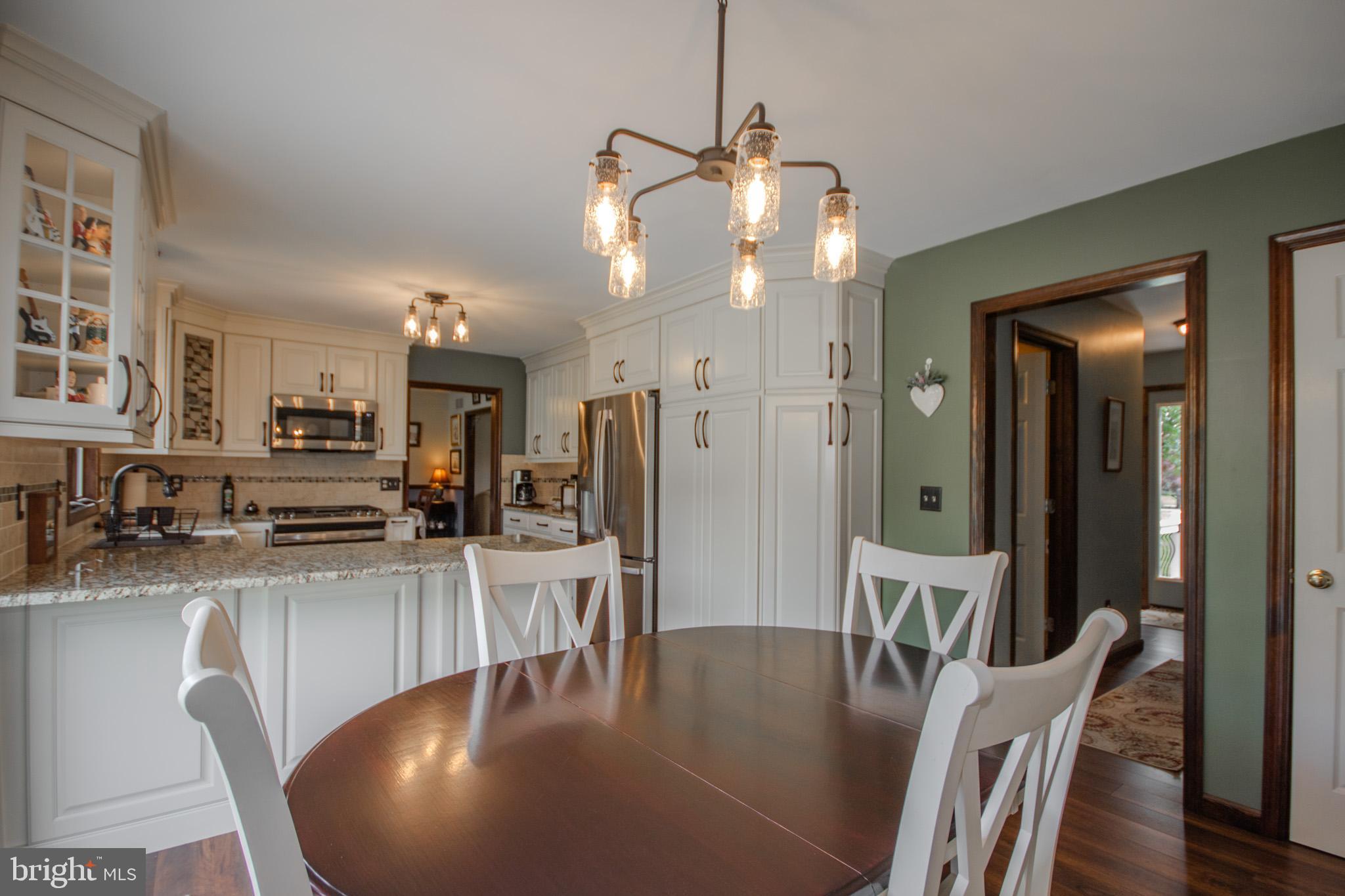 WILLOW CREEK - Residential