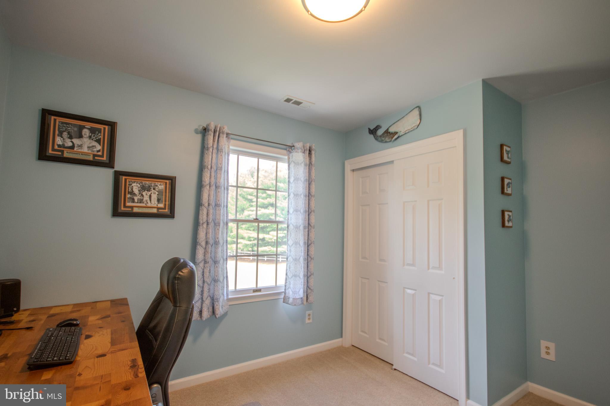 WILLOW CREEK - Residential