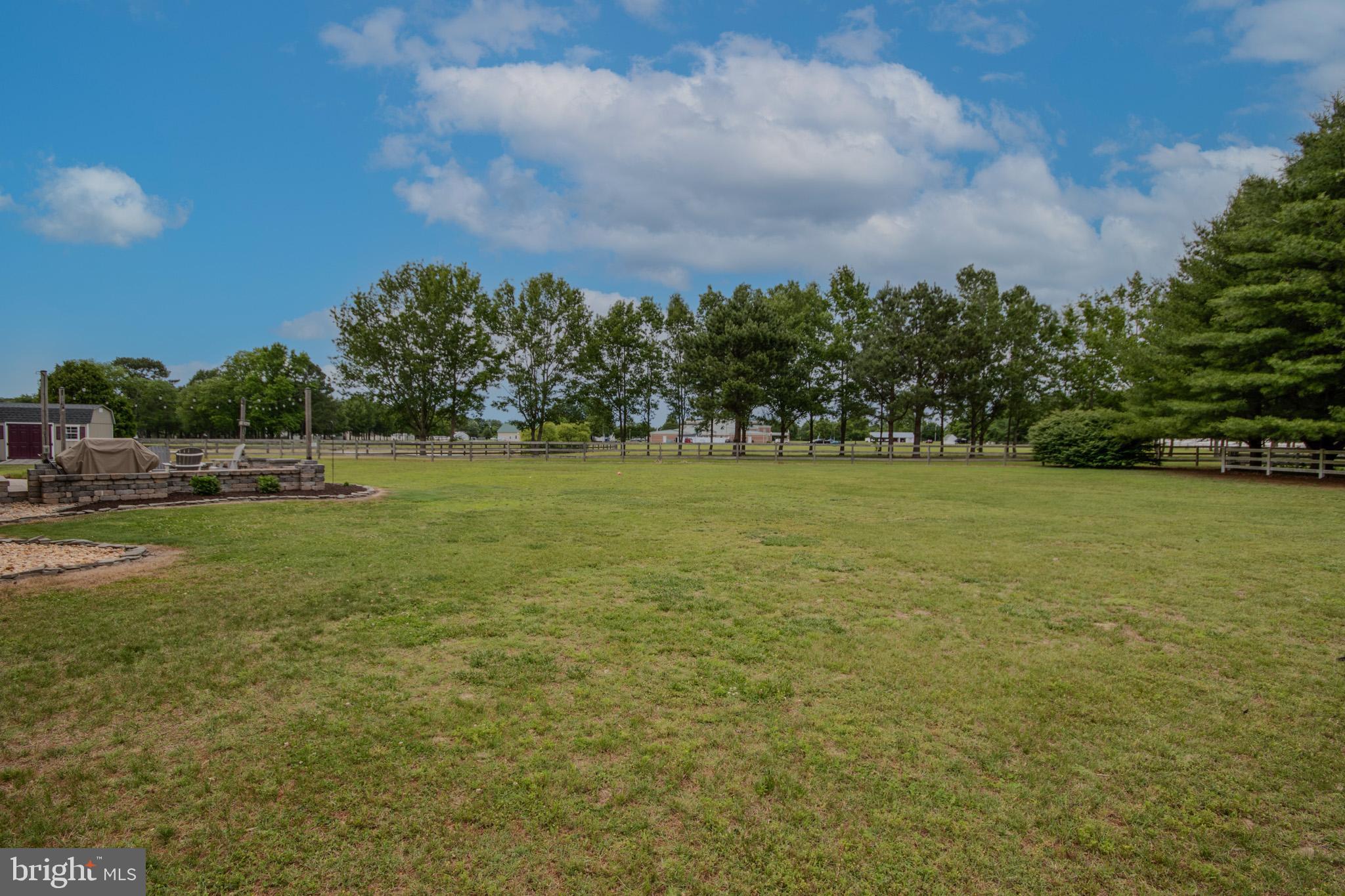 WILLOW CREEK - Residential