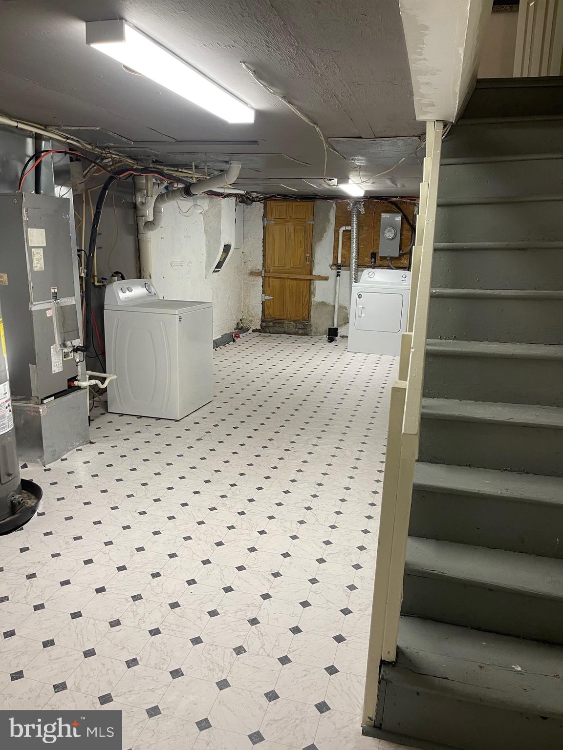 MADISON EASTEND - Residential