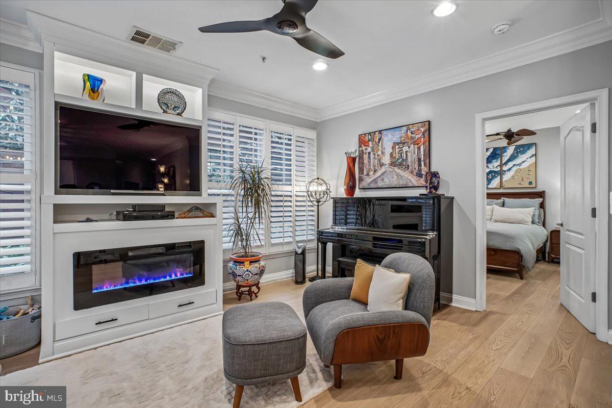 1115 CAMERON STREET 103