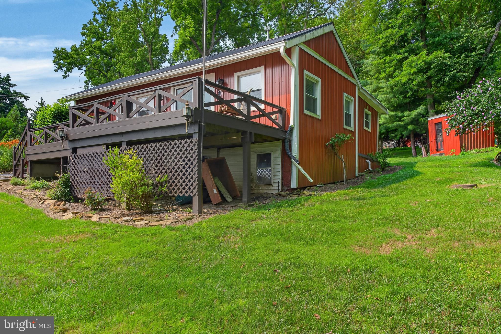 101 PELICAN LANE
