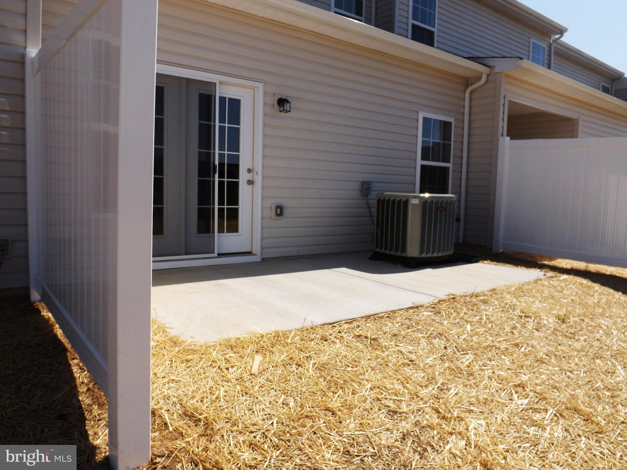 SPRING MILLS - Residential Lease