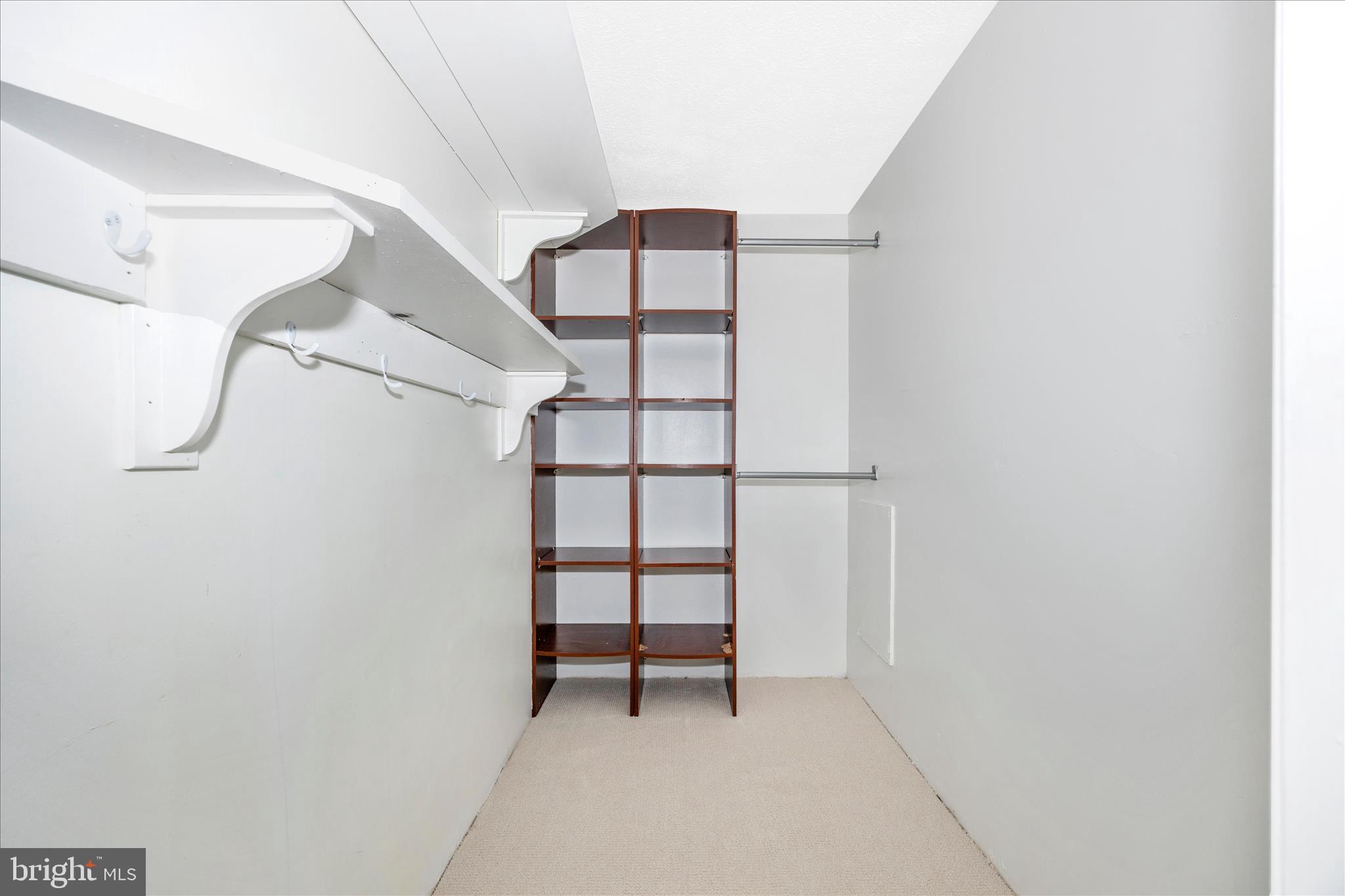 STONEGATE FARMS - Residential