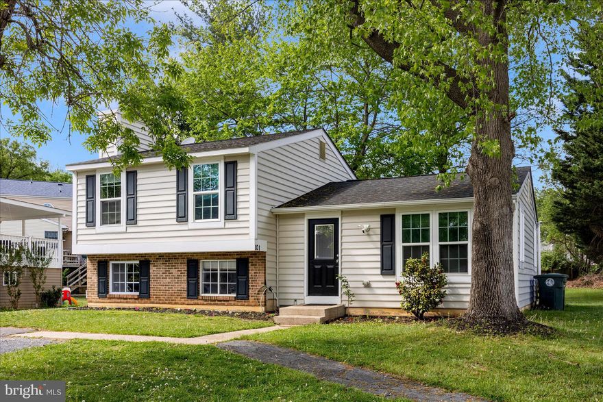 Welcome to the well-established neighborhood of Stonegate Farms! This charming split-level residence offers a practical and inviting layout. On the main level, you'll find a spacious Family room perfect for relaxing, along with a Dining area and a functional Kitchen. Head upstairs to discover three comfortable bedrooms and a beautifully updated full bath. The lower level features a newly remodeled basement and an additional full bathroom, while the Laundry and extra storage space are conveniently located on this floor as well. Enjoy peace of mind with a newer roof and windows, both updated in 2018 and a new water heater installed  in 2025.  The expansive backyard is truly a standout feature, offering ample space, work/storage shed  and endless possibilities for outdoor activities and personal touches. Don’t miss out on this wonderful opportunity!